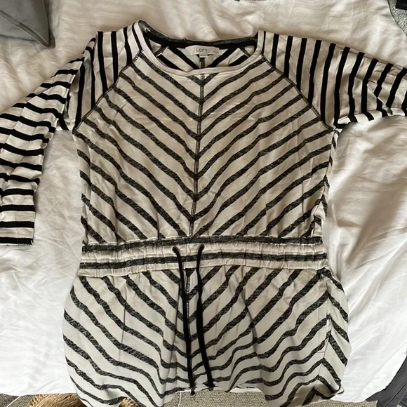 Ann Taylor Loft Beach Cover Up Size XS petite - Picture 2 of 8